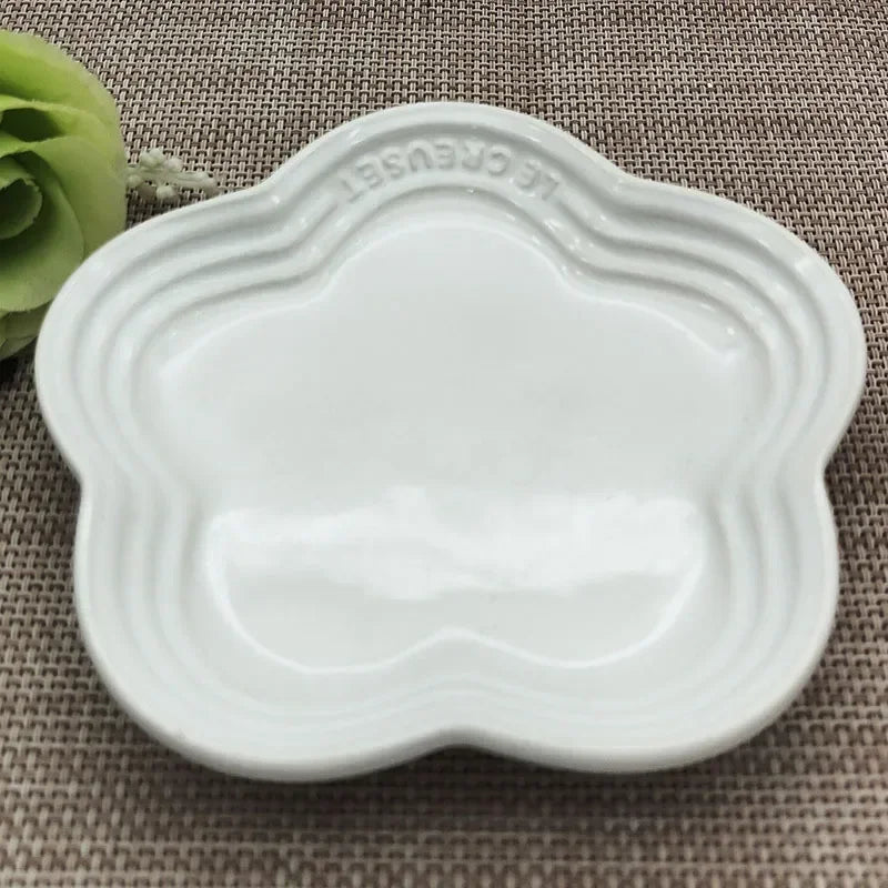 Ceramic Elevated Cat Bowl – Anti-Vomiting & Whisker Stress-Free Feeder