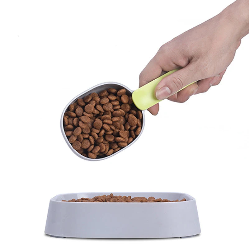 2-in-1 Pet Food Scoop & Bag Clip – Measuring Cup for Dog & Cat Food
