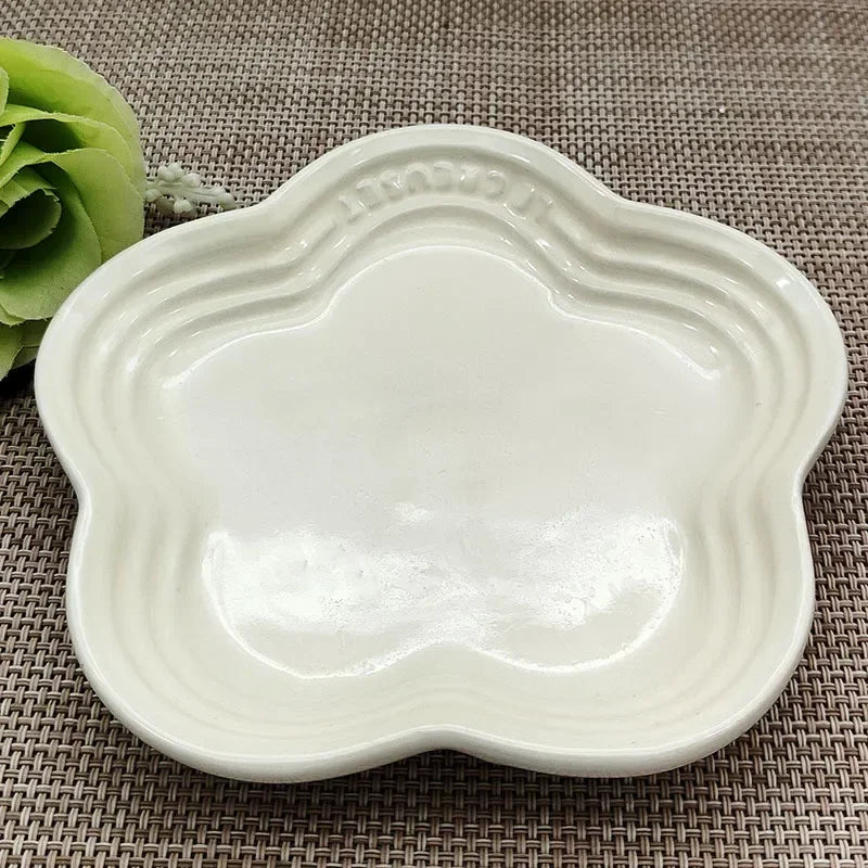 Ceramic Elevated Cat Bowl – Anti-Vomiting & Whisker Stress-Free Feeder