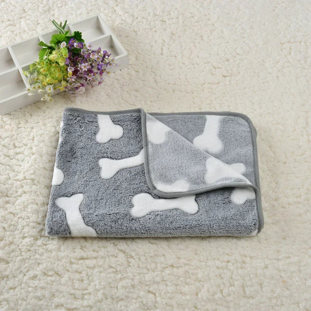 Soft Dog Bed Mat – Warm Travel Blanket for Small & Large Breeds