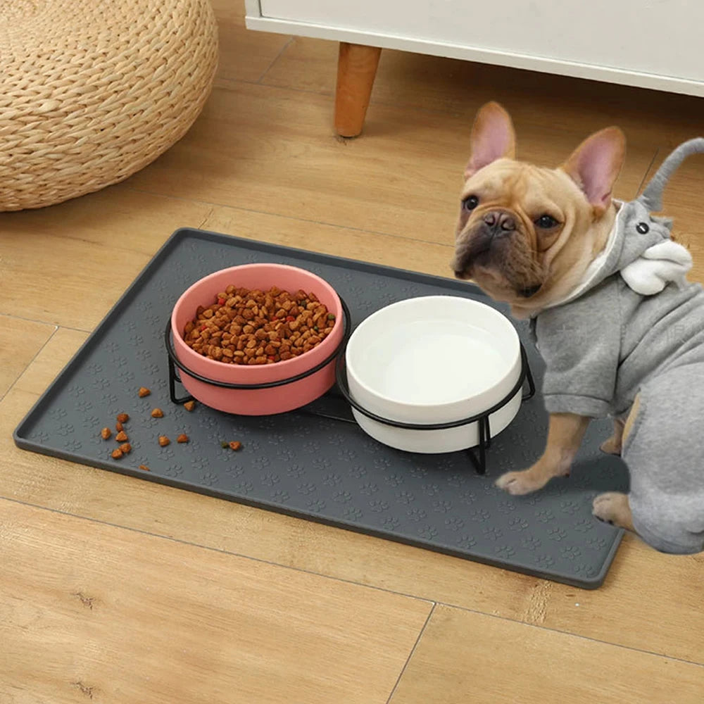 Non-Spill Silicone Pet Placemat – Foldable Waterproof Feeding Mat